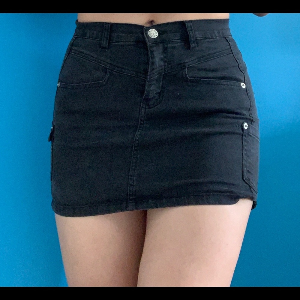 Black Skirt
